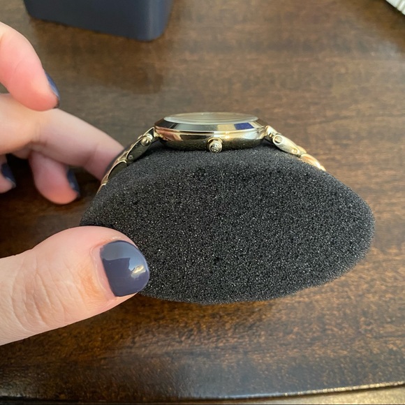 Fossil Relic Gold Toned Watch - Picture 5 of 7